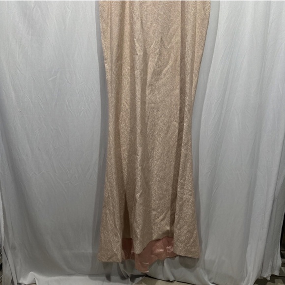 $1900 Christian Siriano [ 6 ] Grand Plie Gown Blush‎ Pink [ RENT THE RUNWAY ] - Picture 4 of 14